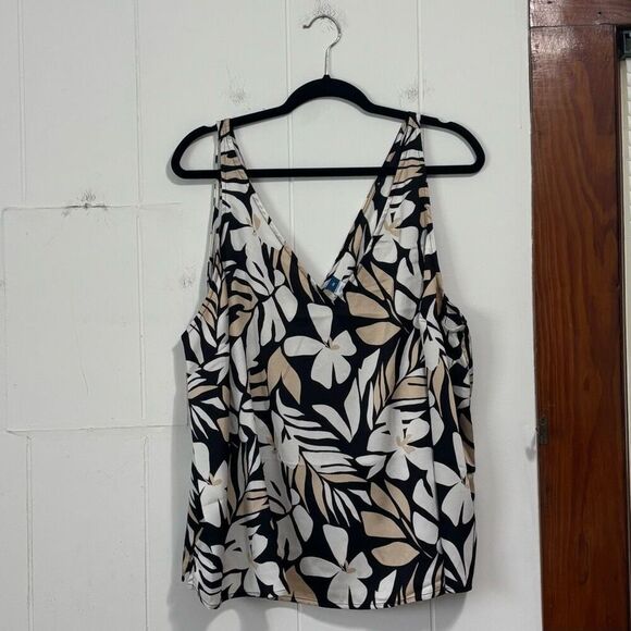 Old Navy Satin Palm Floral Tank Plus size 3X - Picture 1 of 4
